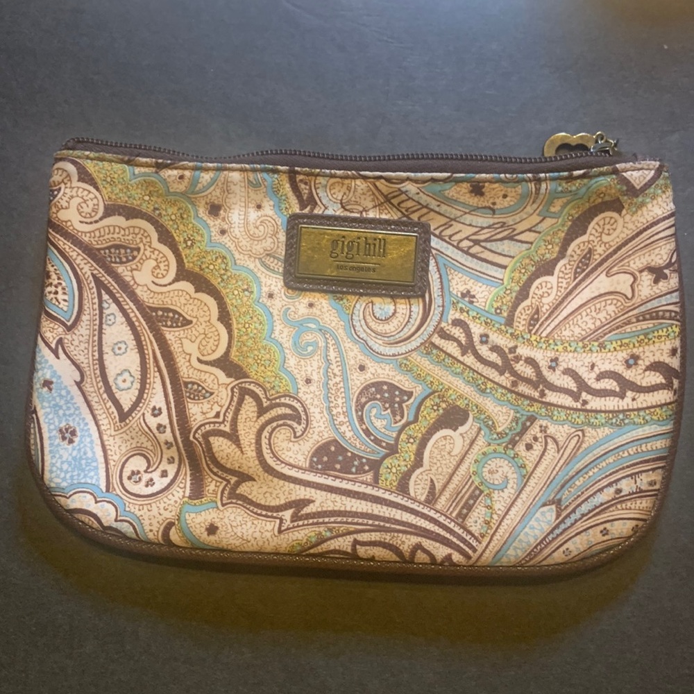 Gigi Hill (discontinued) clutch